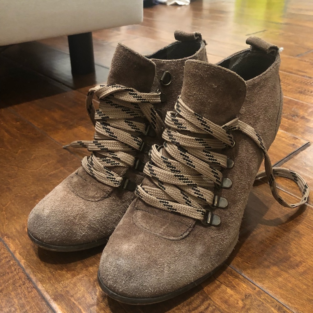 Lace Up Heeled Booties